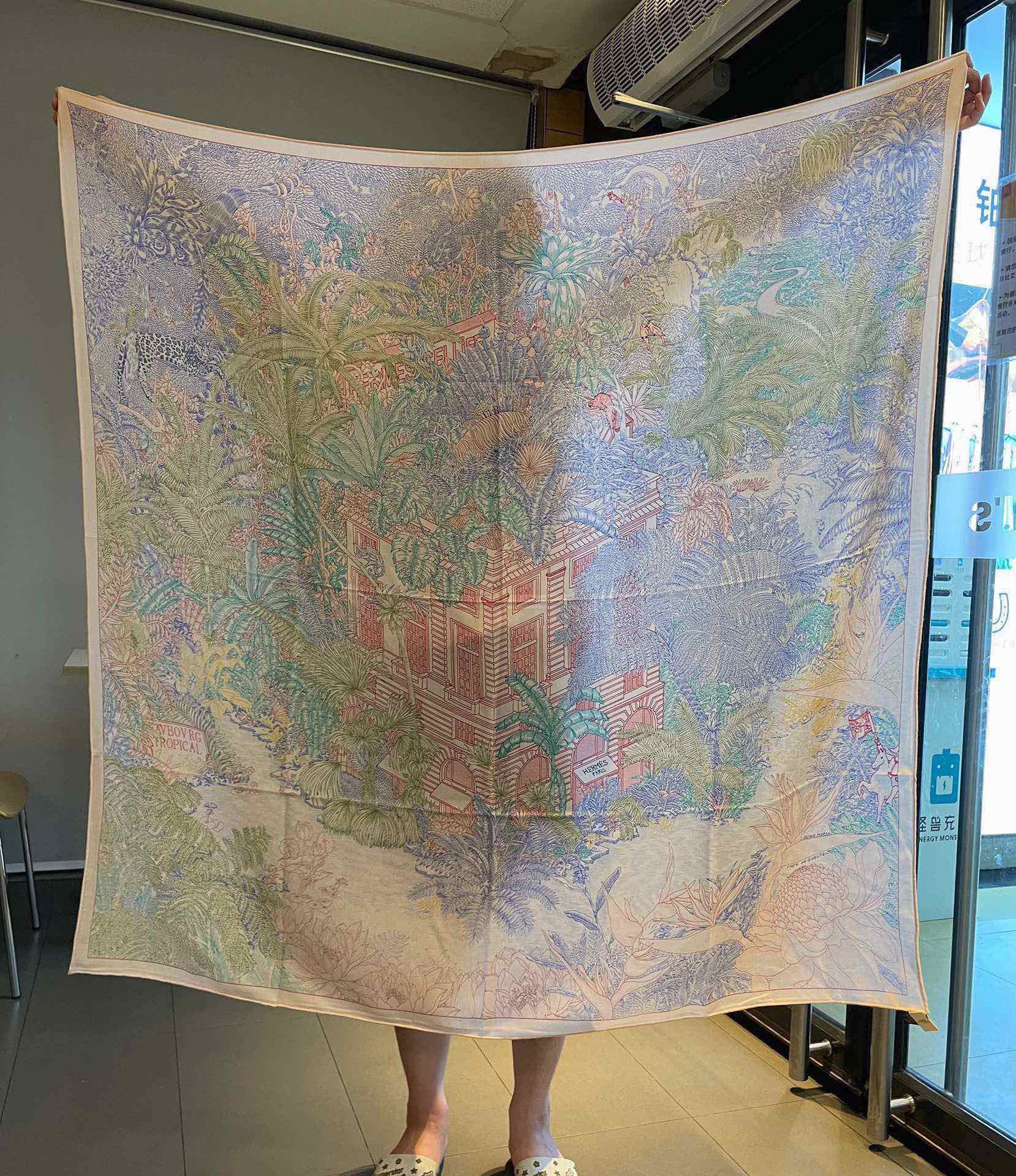 Hermes Square Towel-140*